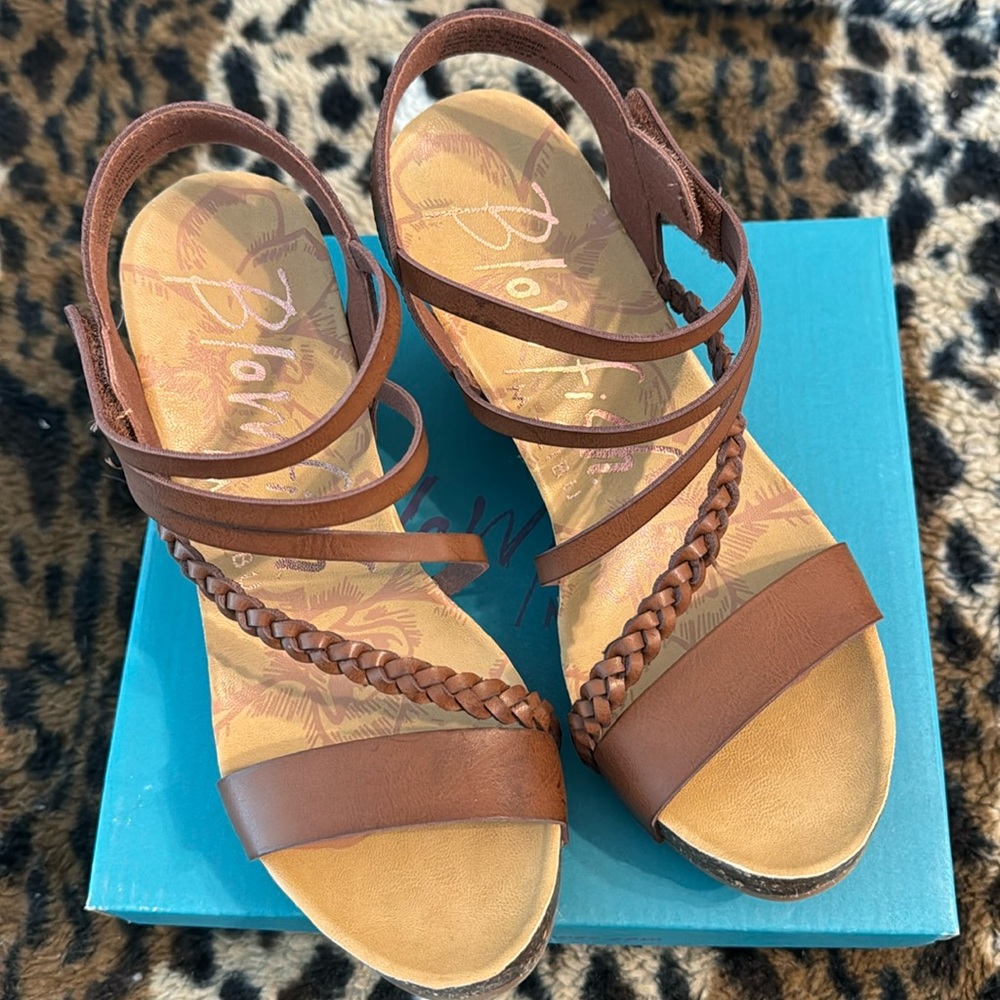 BLOWFISH Wedge Sandals